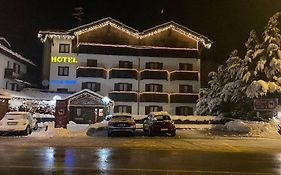 Hotel Le Clou